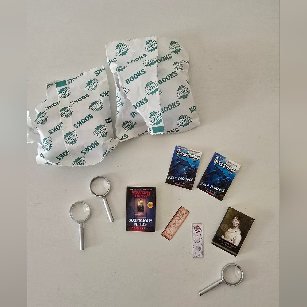 Mini Brands Books Bundle – Goosebumps, Stranger Things & More Mini Collectibles